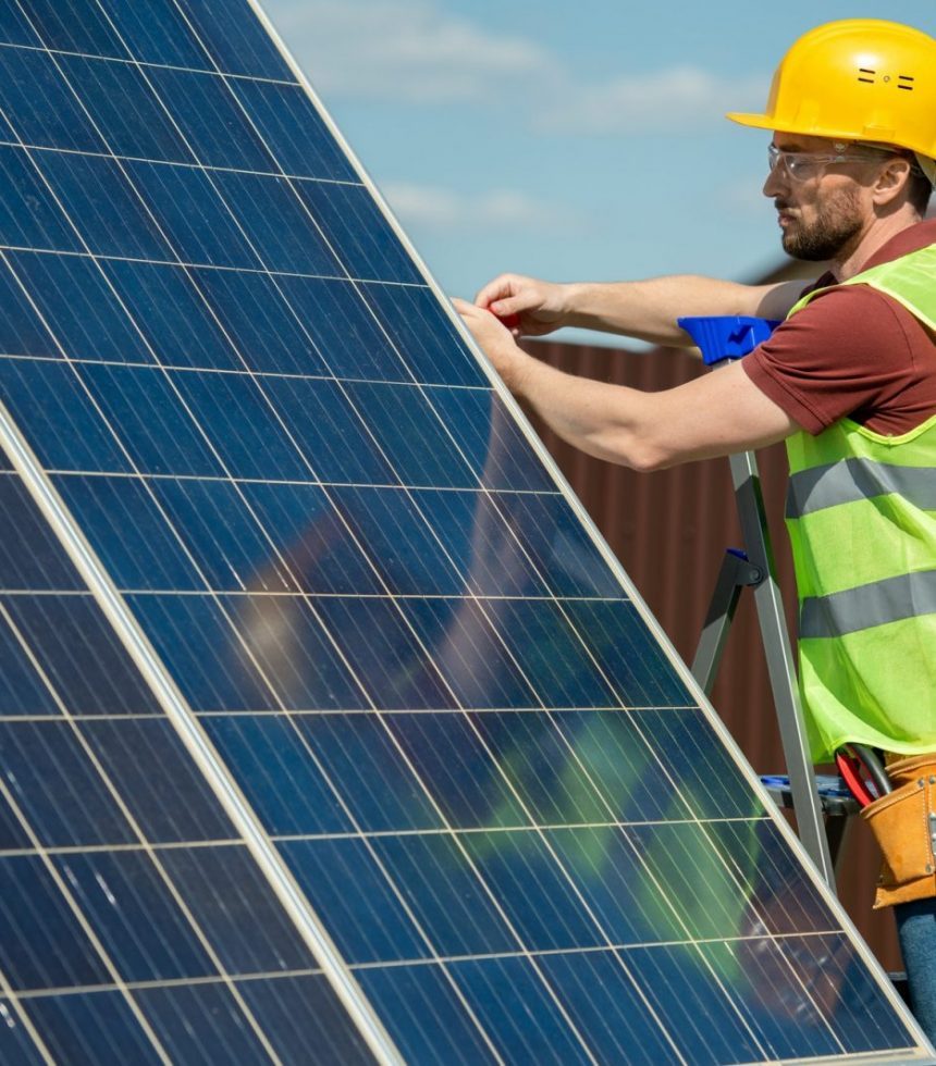 engineer-installing-solar-panel-e1641315248408-piiz4b6iiwia5t05680n94kbiw61db0axflh84caq0